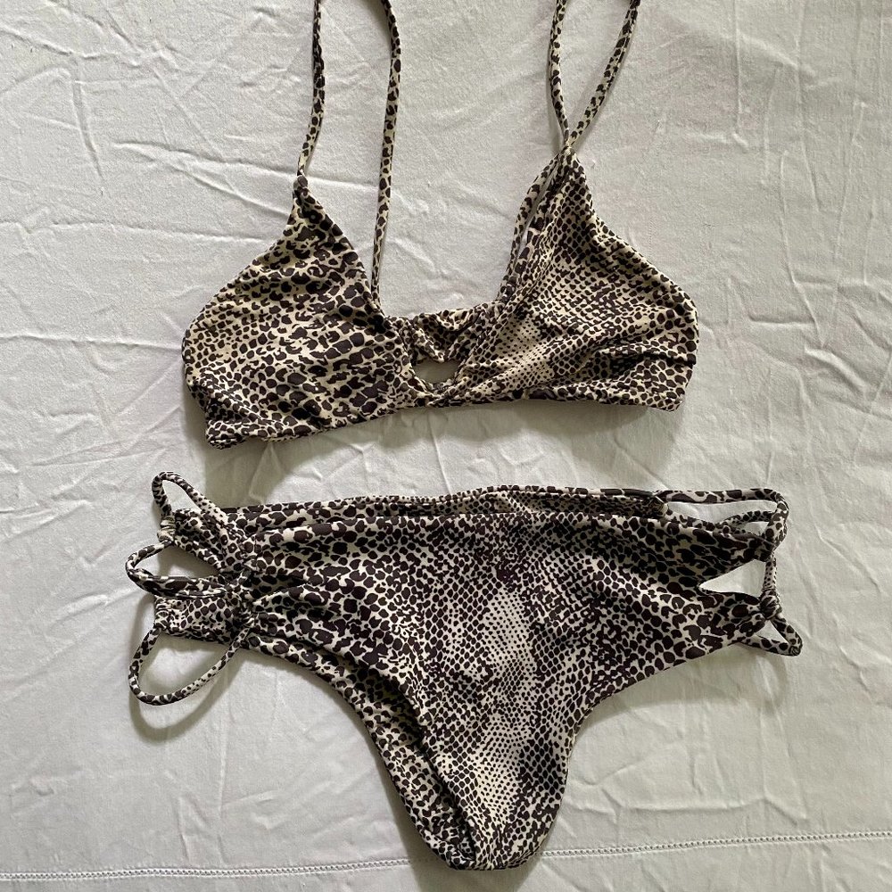 Acacia Swim Snake Set